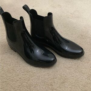 Black Chelsea Rain Boots